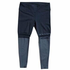 ALO Yoga Women Medium Black Cropped Fabric Block Leggings